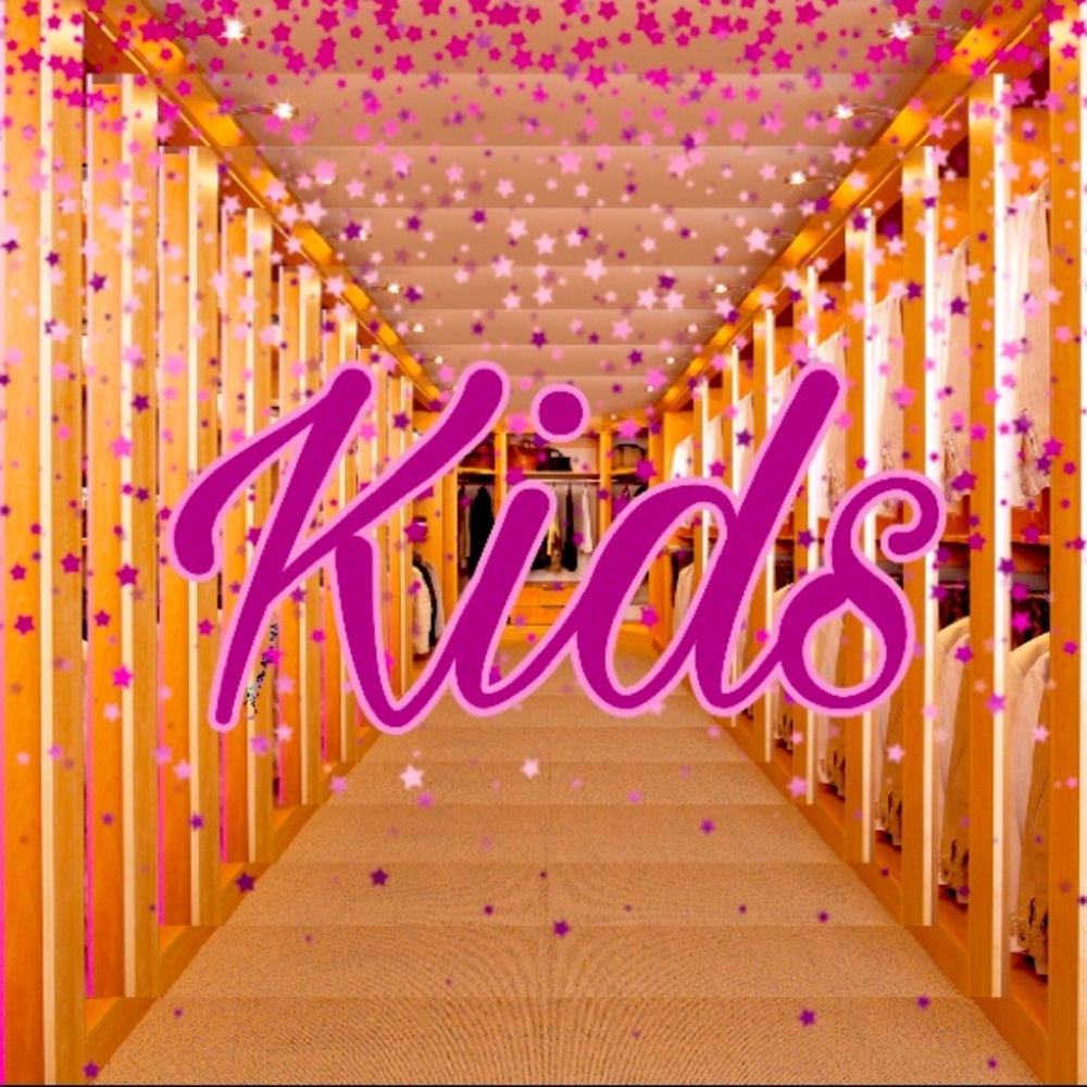 Kids clothing